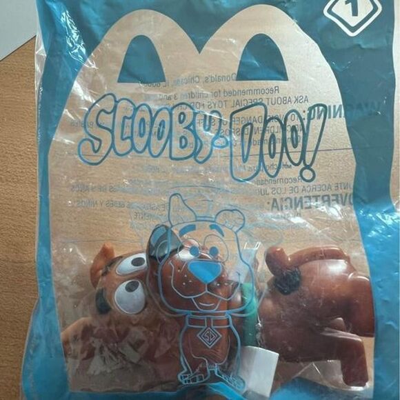NEW McDonalds 2021 Happy Meal Toy Scooby-Doo Bobblehead #1 SCOOBY - Picture 1 of 5